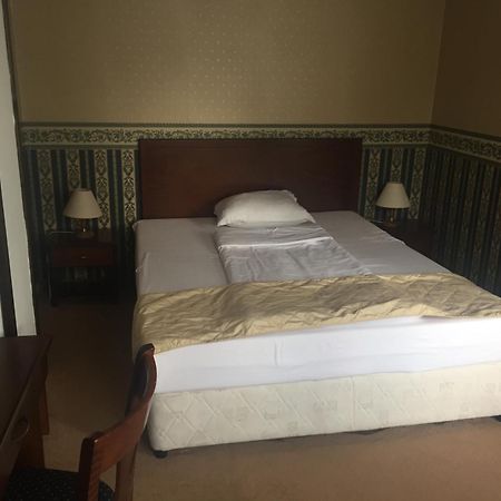 Chateau Montagne Hotel Troyan Trojan Eksteriør billede