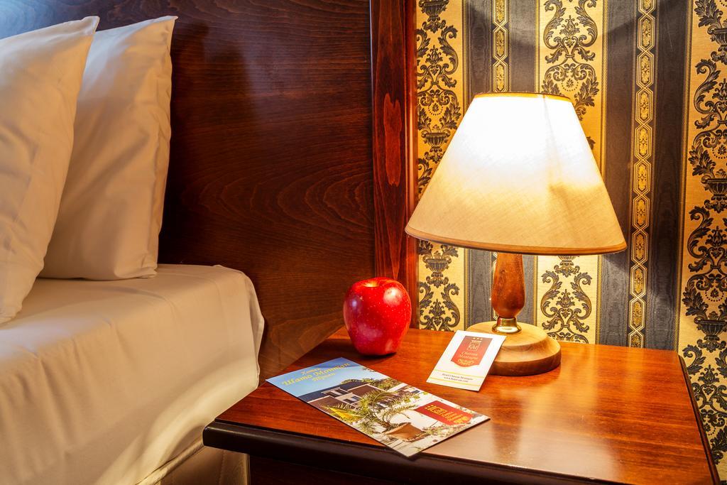 Chateau Montagne Hotel Troyan Trojan Eksteriør billede